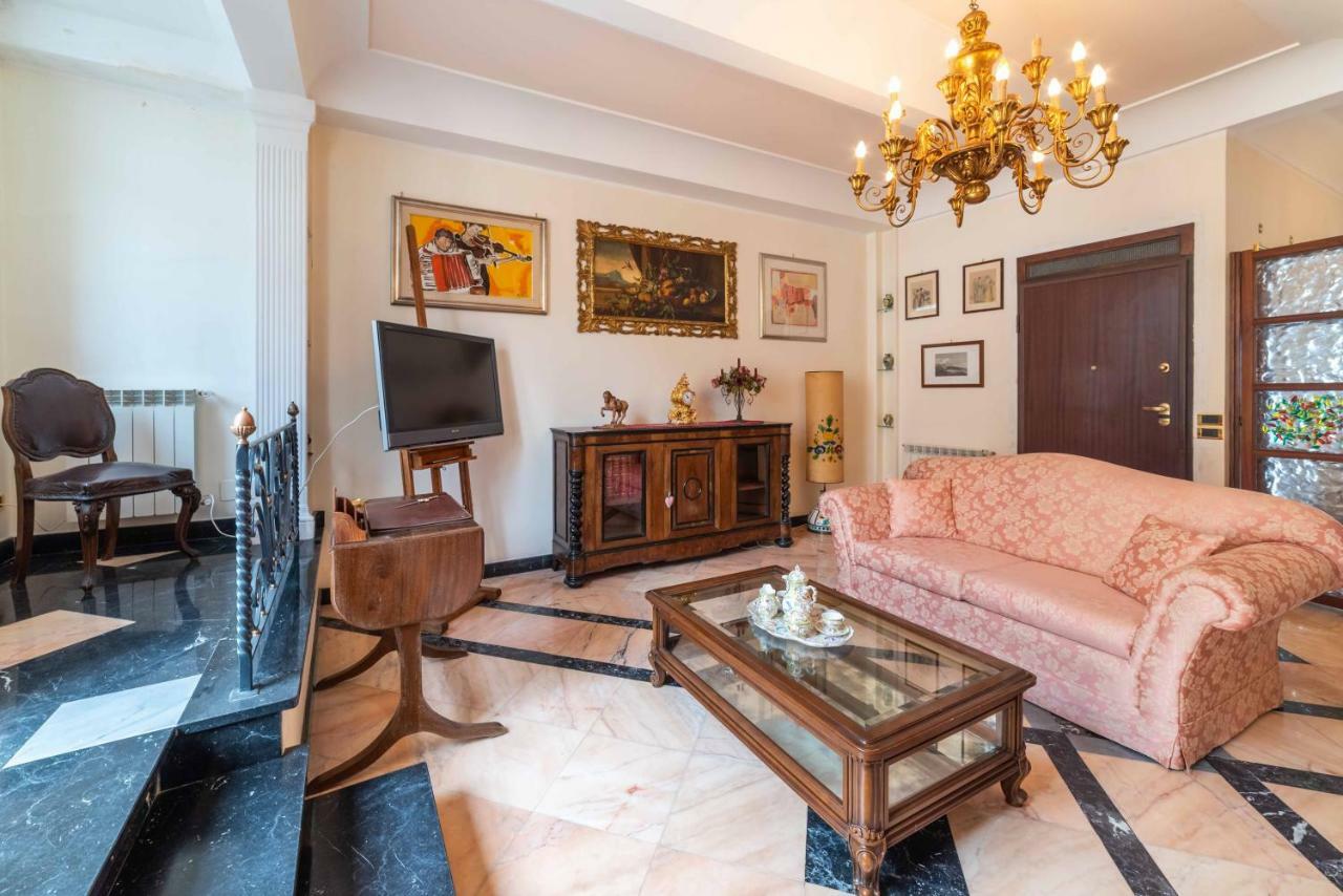 Апартаменты Palazzo Di Ferro Таормина Экстерьер фото
